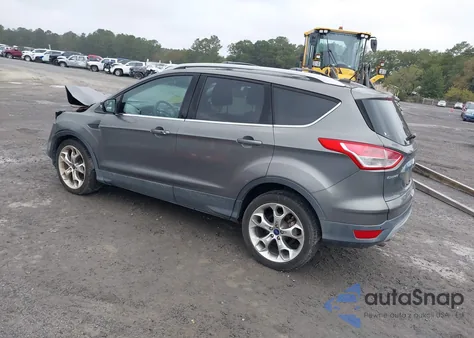 2014 Ford Escape Titanium z USA, uszkodzony, nr VIN 1FMCU0J94EUD63458